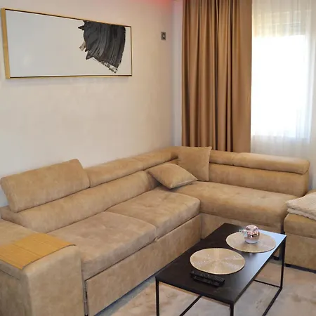Parenzo Apartment Bijeljina