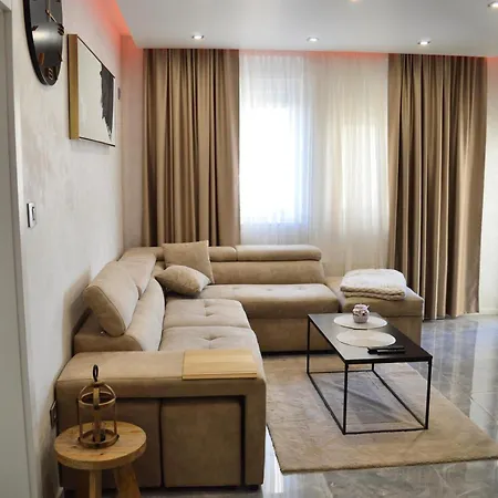 Parenzo Биелина